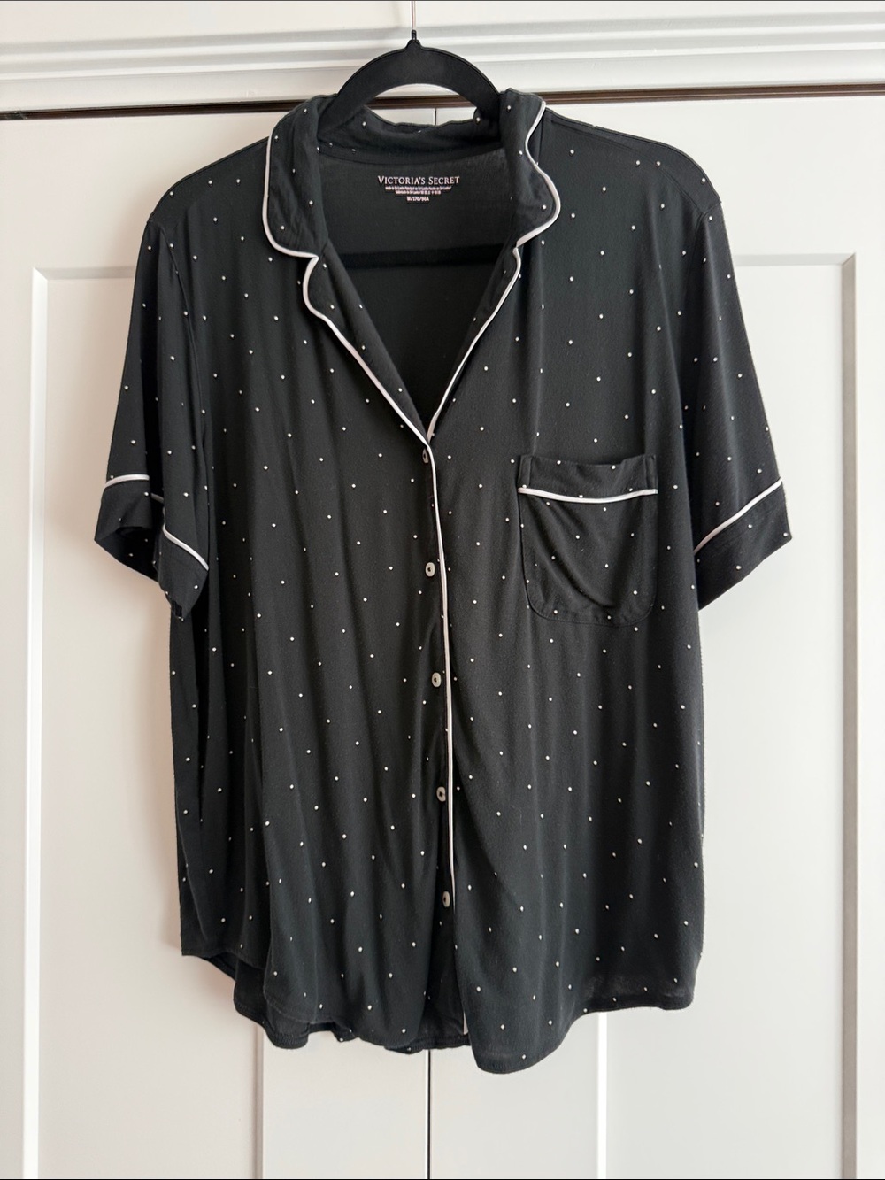 Victoria's Secret Black Short-Sleeve Button Pajama Shirt l